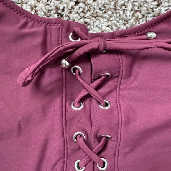 Mossimo Supply Co One Piece Swimsuit - burgundy, size M - Picture 2 of 6